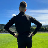 Haut d’entraînement Aways Performer noir porté – vue de dos