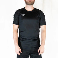 Maillot d'entraînement Aways Performer noir porté - vue de face
