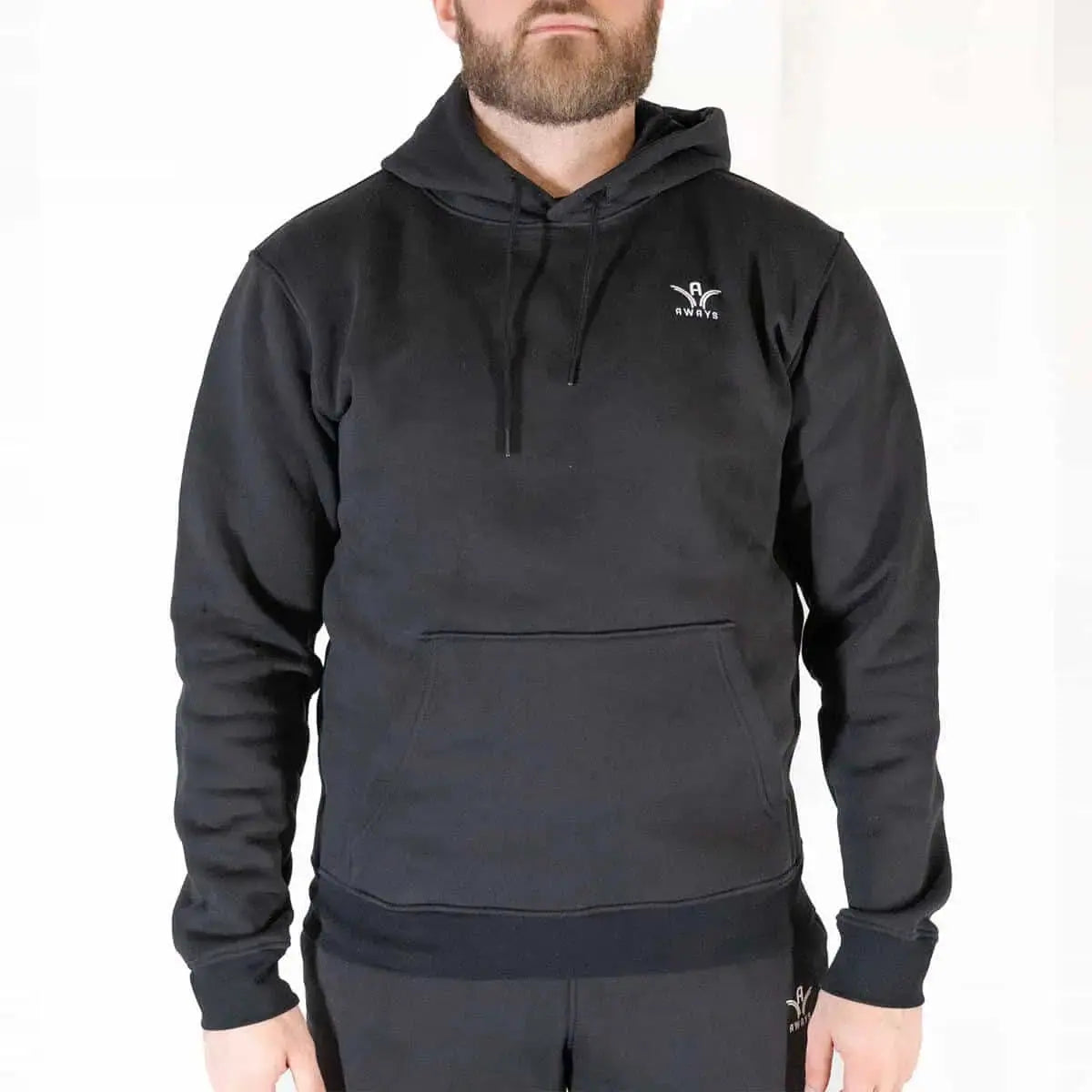 Sweat à capuche Aways Everest noir porté – vue de face