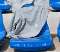Short Aways Everest gris - shooting sportif et détail matière