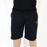 Short Aways Everest noir porté  - vue de face