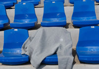 Sweat col rond Aways Everest gris – détails look lifestyle