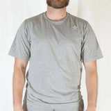 T-shirt Aways Everest gris porté  – vue de face